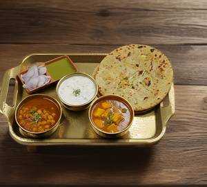 Matar  Paneer Thali