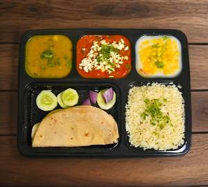 Tawa Roti Thali