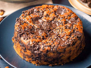 Gluten Free Orange & Dark Chocolate Cake