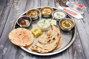 Punjabi Economy Thali