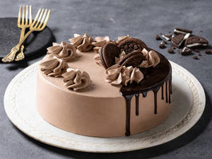 Chocolate Caramel Cake