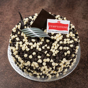 Chocochips Cake