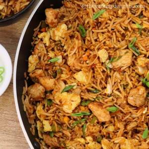 Schezwan chicken fried rice