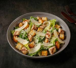 Classic Ceaser Salad With Chicken