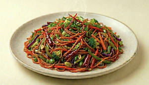Veg Chilli Garlic Noodle