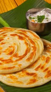 2 parotta with kurma