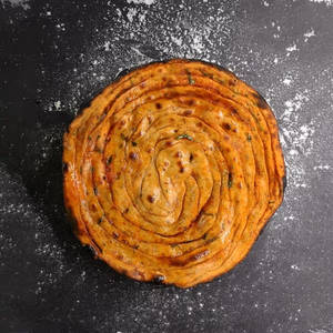Lal Mirch Ka Parantha