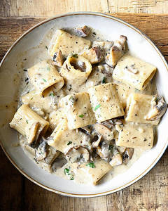 Creamy Rigatoni With Mushroom