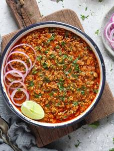 Chicken egg keema gravy