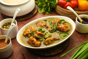 Green Chilli Chicken