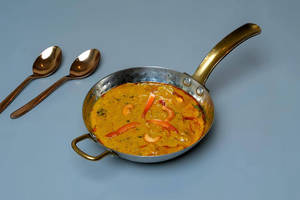 Tomato Cashew Curry