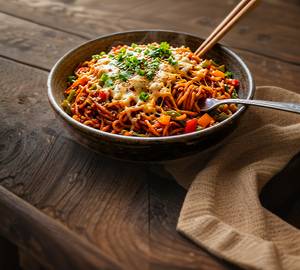 Cheese And Schezwan Maggie