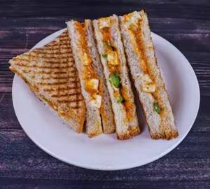 Paneer Peri Peri Grill Sandwich Single