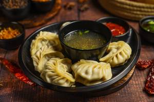 Chicken Steam Momo 6 Pcs