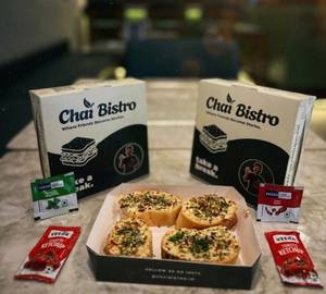 Chilli cheese garlic bread