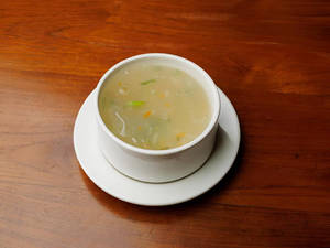 CLEAR SOUP (VEG)
