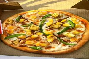 Paneer Corn Pizza