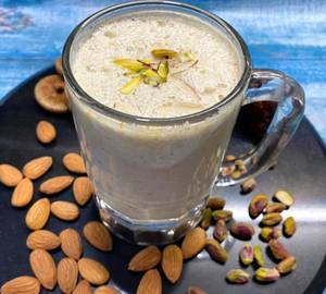 Dry Fruit Milkshake
