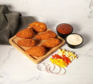 Classic Paneer Delight Kurkure Momos [6 Pieces]