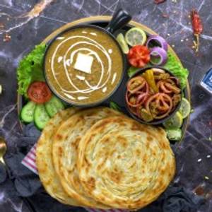 Dal Makhani + 2 Lachha Paratha + Veg Salad