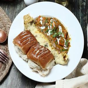 Ros Chicken Omelette, Goan Special