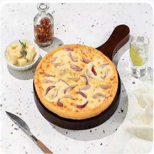 Onion Pizza