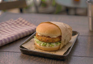 Aloo Tikki Burger