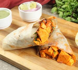 Paneer tikka roll