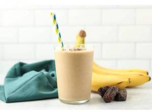 Banana Date Shake