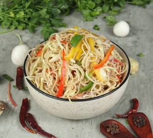 Hakka noodles