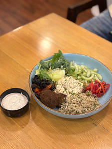 Quinoa Za'atar Tahini Bowl (s)