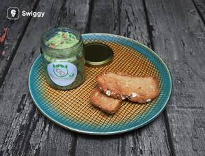 Guacamole With Multigrain Garlic Bread
