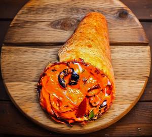 Schezwan magic cone pizza