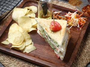 Bombay Chutney & Cheese