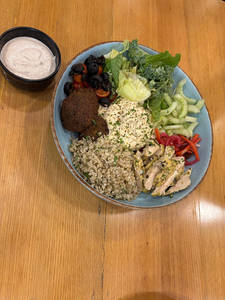 Grilled Chicken Quinoa Za'atar Tahini Bowl(s)
