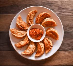 Paneer momo [fried]