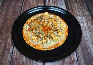 Spl. Teekha Paneer Pizza