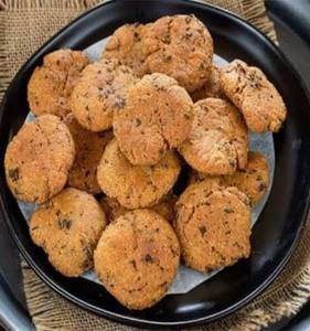 Methi Mathri