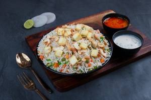 Kaju Paneer Fried Rice