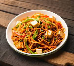 Paneer Hakka Noodles