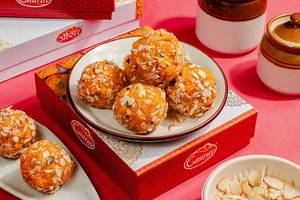 Kutchi Ladoo