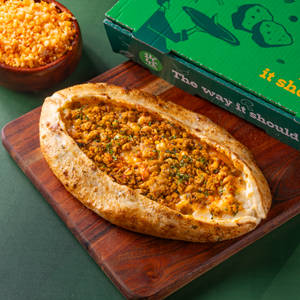 Chicken Keema Pide