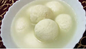 Sponge / Rasgulla  (1 Pc)