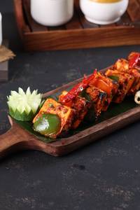 Paneer Tikka Lacha Masala