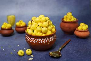 Angoor Basundi