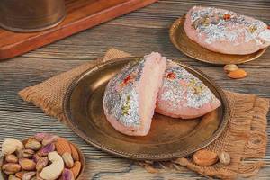Rose Malai Sandwich ( 1 Pcs )