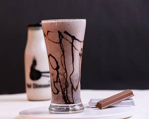 Kit Kat Shake