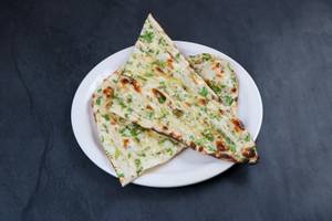 Kothmir Buter Naan