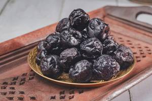 Plum Black