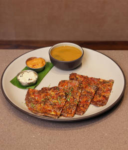 Ragi Onion Uttapam
